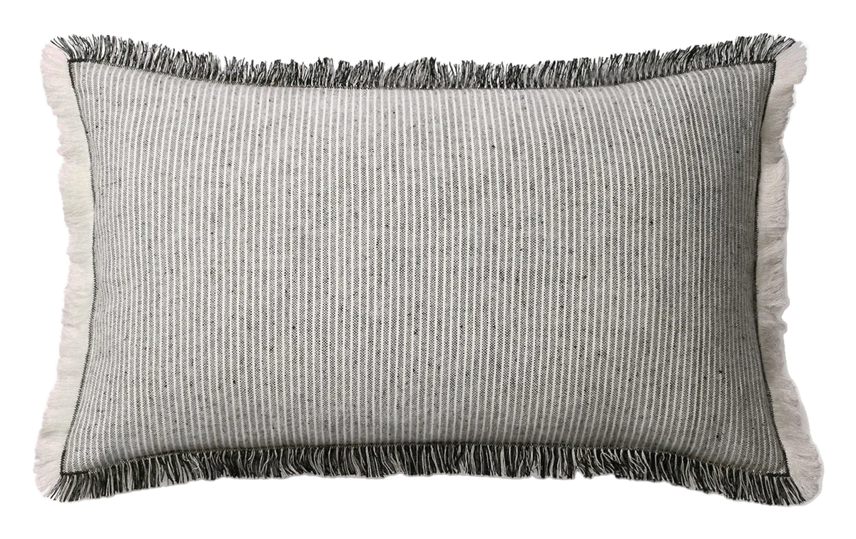 Lajur Kereta Fringe Lumbar Pillow