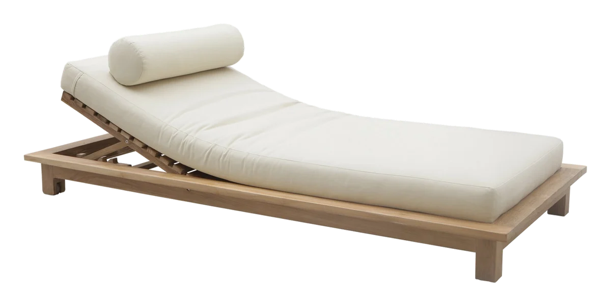 Saint Raphael Sunlounger with wheels