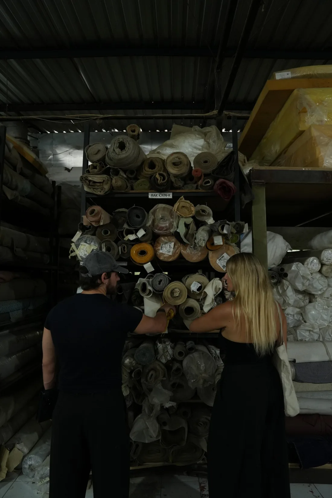 Selecting upholstery fabrics from a supplier's stock